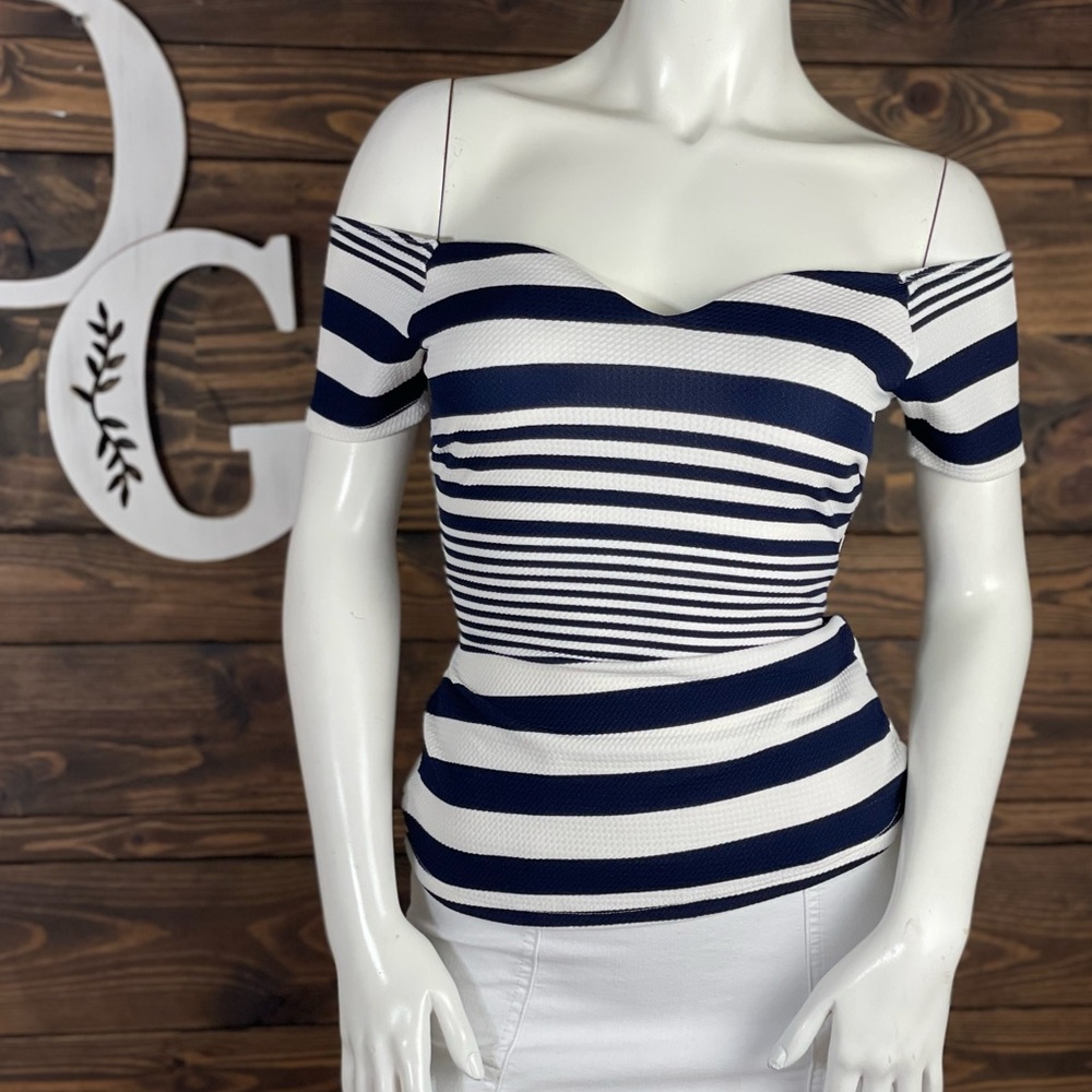 Papaya | Stripe Sweetheart‎ Fitted Off-the-Shoulder Nautical Blouse Navy